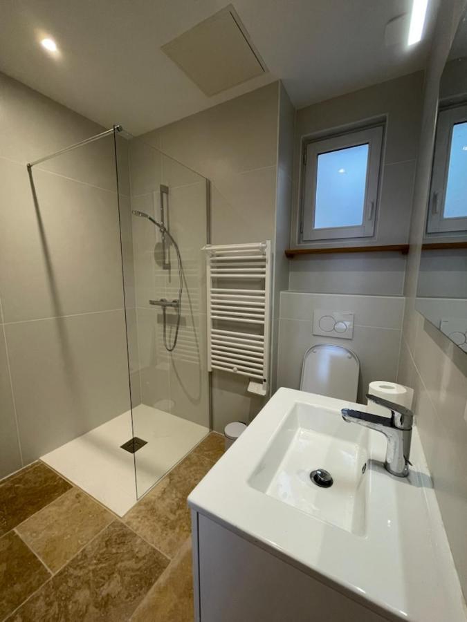 Petite Chambre Amenagee Avec Cuisine St Louis 3 La Rochelle  Luaran gambar